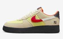 Cargar imagen en el visor de la galería, Nike Air Force 1 Low “Somos Familia”