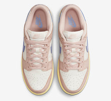 Cargar imagen en el visor de la galería, Wmns Nike Dunk Low “Pink Oxford”