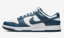 Cargar imagen en el visor de la galería, Nike Dunk Low “Valerian Blue”