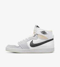 Cargar imagen en el visor de la galería, AJKO 1 "White and Black"