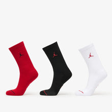 Cargar imagen en el visor de la galería, Jordan Everyday Crew Socks 3-Pack
