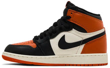 Cargar imagen en el visor de la galería, AIR JORDAN 1 HIGH OG GS
