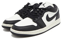 Cargar imagen en el visor de la galería, AIR JORDAN 1 LOW SE &#39;VINTAGE PANDA&#39; (WMNS)
