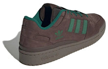 Cargar imagen en el visor de la galería, adidas  FORUM Low &#39;Brown Green&#39;
