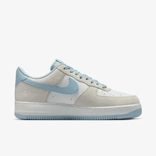 Cargar imagen en el visor de la galería, NIKE AIR FORCE 1 &#39;07 LV8
