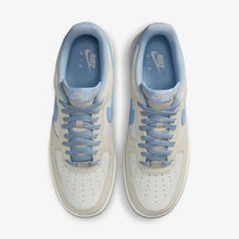 Cargar imagen en el visor de la galería, NIKE AIR FORCE 1 &#39;07 LV8
