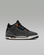 Cargar imagen en el visor de la galería, Jordan 3 Retro Fear  (GS)
