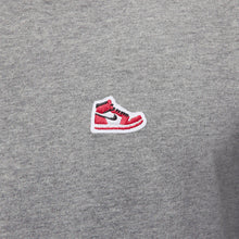 Cargar imagen en el visor de la galería, Jordan Sneaker Patch Tee &quot;Chi&quot;
