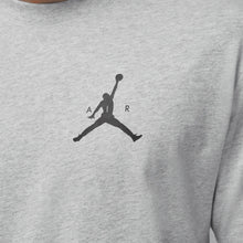 Cargar imagen en el visor de la galería, Jordan LBR Jumpman Logo Tee IM9803-052
