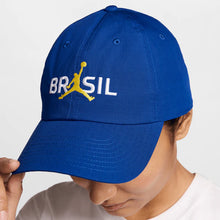 Cargar imagen en el visor de la galería, JORDAN BRAND U J CLUB CAP US CB P6 OLD ROYAL
