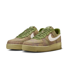 Cargar imagen en el visor de la galería, Nike Air Force 1 Low “Wheatgrass”
