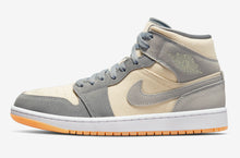 Cargar imagen en el visor de la galería, Jordan 1 Mid SE Coconut Milk Particle Grey
