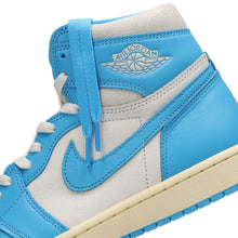 Cargar imagen en el visor de la galería, Air Jordan 1 Retro High OG &quot;UNC Reimagined&quot;
