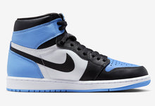 Cargar imagen en el visor de la galería, Jordan 1 Retro High OG UNC Toe
