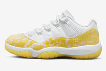 Cargar imagen en el visor de la galería, Jordan 11 Retro Low Yellow Snakeskin (Women's)
