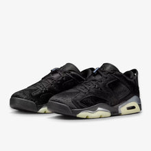Cargar imagen en el visor de la galería, Air Jordan 6 Low WMNS “Blackout”
