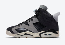 Cargar imagen en el visor de la galería, Air Jordan 6 WMNS “Tech Chrome”
