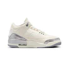 Cargar imagen en el visor de la galería, Jordan 3 Retro Sail Cement Grey (Women&#39;s)
