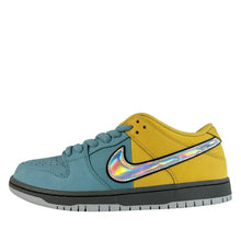 Cargar imagen en el visor de la galería, Nike SB Dunk Low Pro
