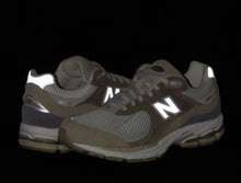 Cargar imagen en el visor de la galería, New Balance 2002R Driftwood
