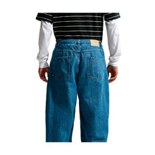 Cargar imagen en el visor de la galería, M NK SB LOOSE DENIM BLUES PANT HOMBRE II7363-487
