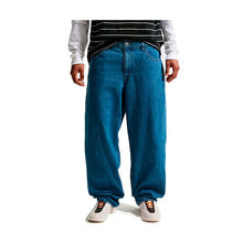 Cargar imagen en el visor de la galería, M NK SB LOOSE DENIM BLUES PANT HOMBRE II7363-487
