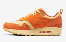 Cargar imagen en el visor de la galería, Nike Air Max 1 WMNS “Somos Familia”
