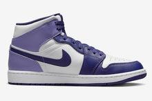 Cargar imagen en el visor de la galería, Air Jordan 1 Mid “Sky J Purple”
