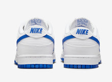 Cargar imagen en el visor de la galería, Nike Dunk Low “Hyper Royal”
