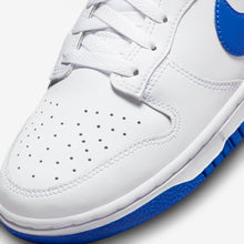 Cargar imagen en el visor de la galería, Nike Dunk Low “Hyper Royal”
