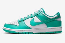 Cargar imagen en el visor de la galería, Nike Dunk Low “Clear Jade”
