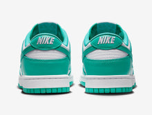 Cargar imagen en el visor de la galería, Nike Dunk Low “Clear Jade”
