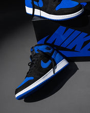 Cargar imagen en el visor de la galería, Air Jordan 1 High OG “Royal Reimagined”
