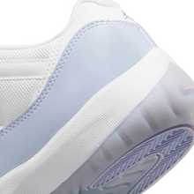 Cargar imagen en el visor de la galería, AIR JORDAN 11 LOW &quot;PURE VIOLET&quot;
