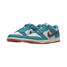 Cargar imagen en el visor de la galería, Nike Dunk Low SE Toasty Rift
