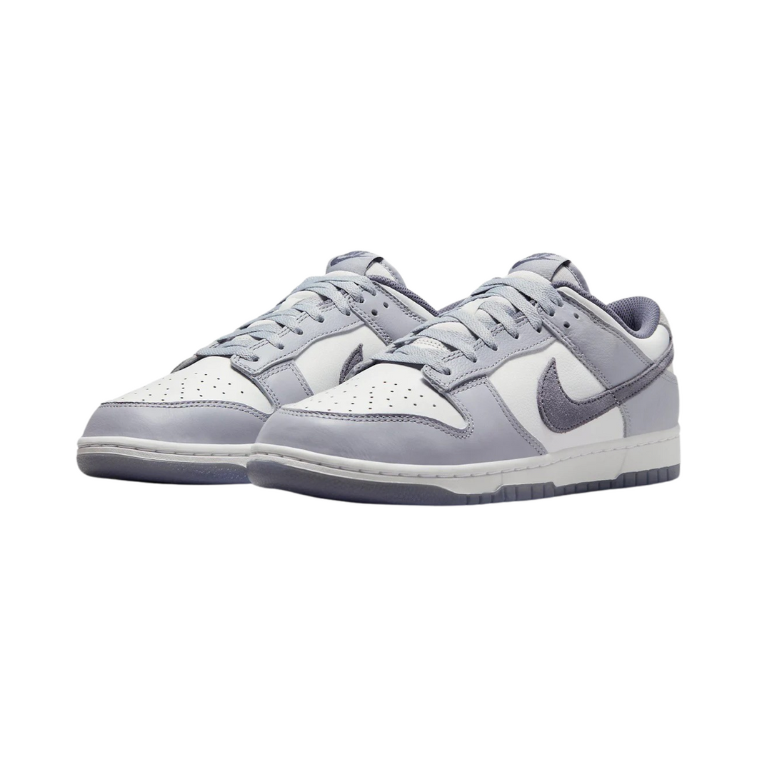 NIKE DUNK LOW “LIGHT CARBON”