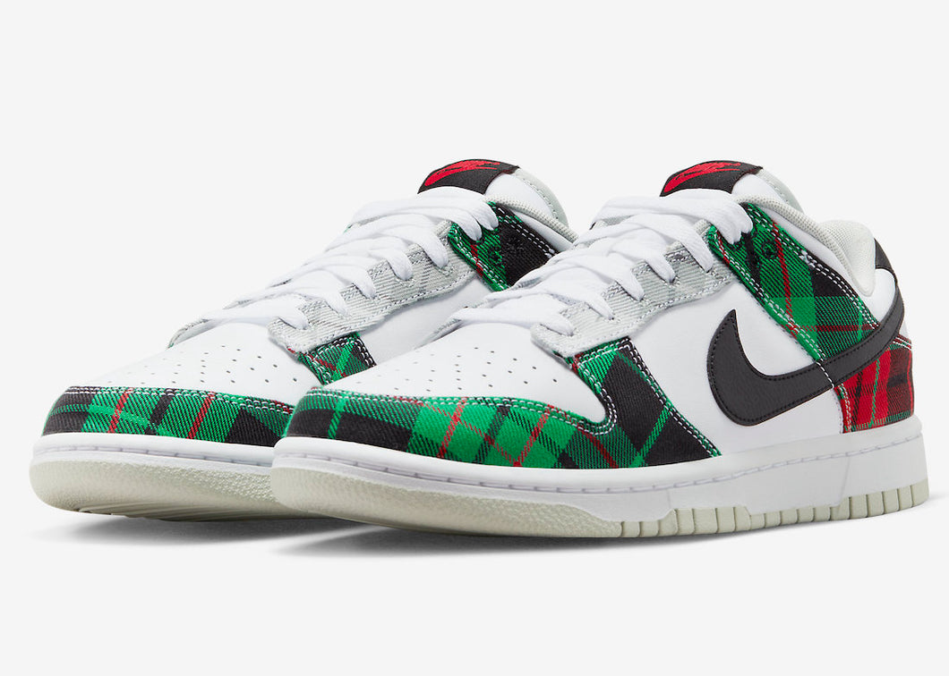 Nike Dunk Low Tartan Plaid