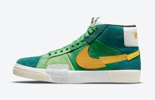 Cargar imagen en el visor de la galería, Nike Blazer Mid Mosaic
