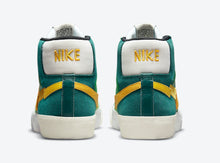 Cargar imagen en el visor de la galería, Nike Blazer Mid Mosaic
