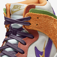 Cargar imagen en el visor de la galería, Nike Dunk High Up Premium
