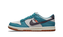 Cargar imagen en el visor de la galería, Nike Dunk Low SE Toasty Rift
