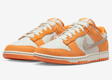 Cargar imagen en el visor de la galería, Nike Dunk Low AS

