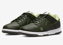 Cargar imagen en el visor de la galería, Nike Dunk Low Avocado
