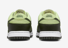 Cargar imagen en el visor de la galería, Nike Dunk Low Avocado

