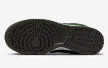 Cargar imagen en el visor de la galería, Nike Dunk Low Avocado
