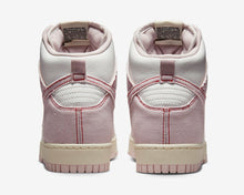 Cargar imagen en el visor de la galería, Nike Dunk High 1985 Barely Rose Denim
