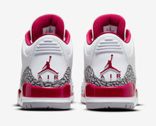 Cargar imagen en el visor de la galería, Jordan 3 Retro Cardinal
