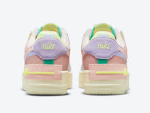Cargar imagen en el visor de la galería, Nike Air Force 1 Low Shadow Arctic Punch
