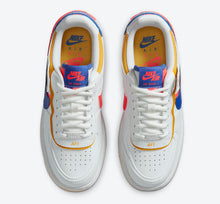 Cargar imagen en el visor de la galería, Nike Air Force 1 Low ShadowWhite Flash Crimson Astronomy Blue
