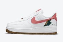 Cargar imagen en el visor de la galería, Nike Air Force 1 Low Catechu
